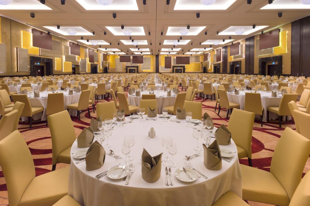 Crowne Plaza Riyadh - Rdc Hotel & Convention By Ihg Exteriér fotografie The Grand Ballroom