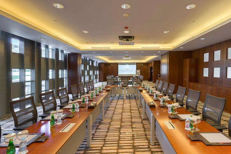 Crowne Plaza Riyadh - Rdc Hotel & Convention By Ihg Exteriér fotografie Meeting room