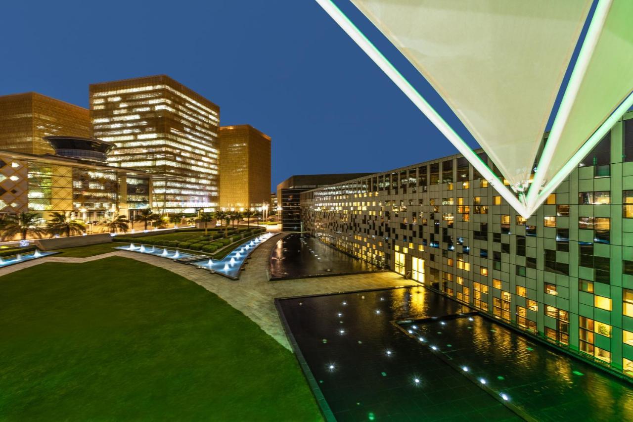 Crowne Plaza Riyadh - Rdc Hotel & Convention By Ihg Exteriér fotografie The University of Nottingham